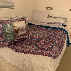 Full Bedding Brand New in Packaging